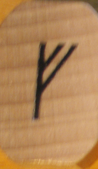 Rune FEHU